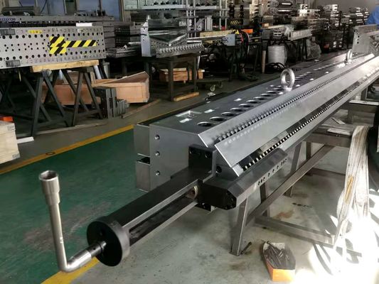 Formaggio a testa a stampo di foglio di estrusione HDPE PP di 850 mm resistente per esigenze personalizzabili