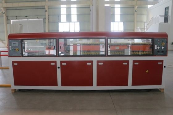 55kW di potenza Yuhao PVC porta pannello di estrussione macchina per la produzione di profili in PVC SIEMENS