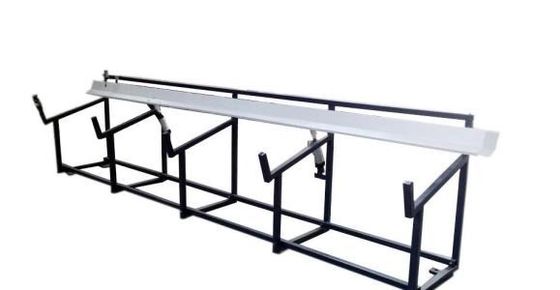 Potente linea di estrusione per legno e plastica per profilati di WPC da 37 kW