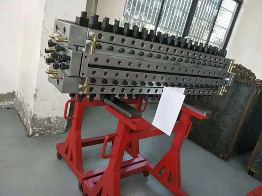 1000 mm Larghezza P20 Stampo a canale singolo per la produzione di cartoni per mobili personalizzabili