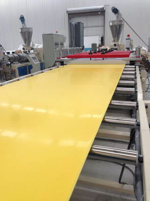 38CrMoALA Materiale a vite Linea di estrusione per cartoni di schiuma in PVC per un prodotto finale superiore