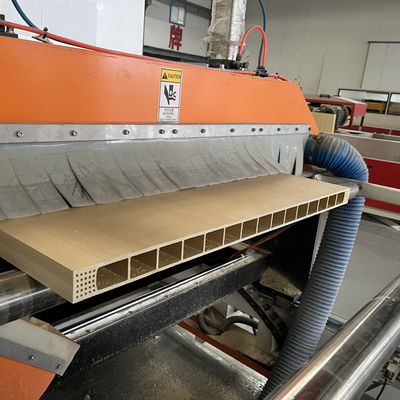 Prodotto domestico Stampi per pannelli PC Pe Upvc Profile Extrusion Die Mold Stampi