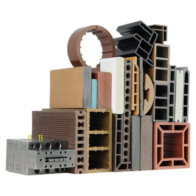 Linea di estrusori per pavimenti in legno e plastica composita con capacità 150-200 kg/h