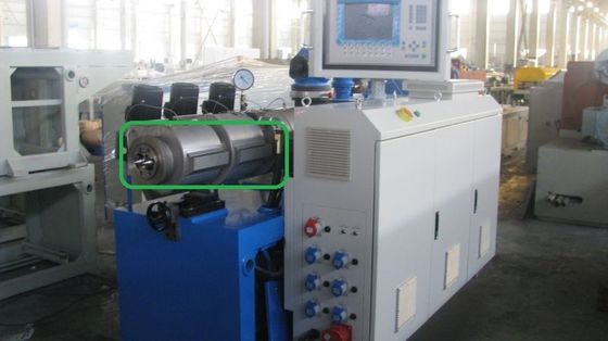 65/132 mm di diametro di vite Linea di estrusione per profili di finestre in PVC per la produzione di cornici per finestre