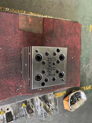 AutoCAD progettato strumenti per quadri Upvc per pavimenti e pannelli murari rivestimento di plastica