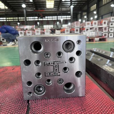 1 Profilo della finestra per estrussione UPVC per stampi Strumenti per porte e finestre d'argento