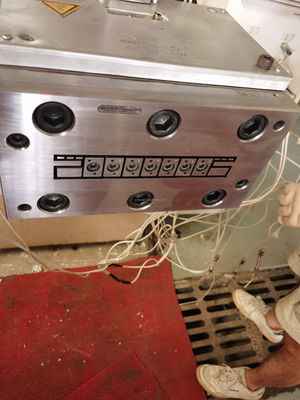 Modello per profilo UPVC per telaio di porta Estrusione di stampi per prodotti per la casa