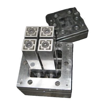 Scaffalatura per tubi in WPC in PVC a estrussione a fuso