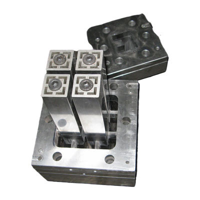 Scaffalatura per tubi in WPC in PVC a estrussione a fuso