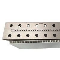 Trattamento di lucidatura con elettroplatazione 3CR17 UPVC Hollow Panel Mold per pannelli per porte e pareti
