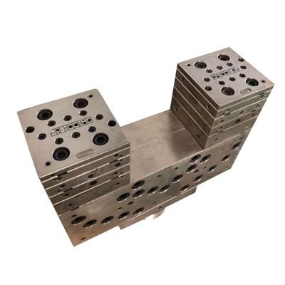 WPC PVC Pipe Extrusion Die Design Mold con trattamento superficiale di lucidatura elettroplatazione