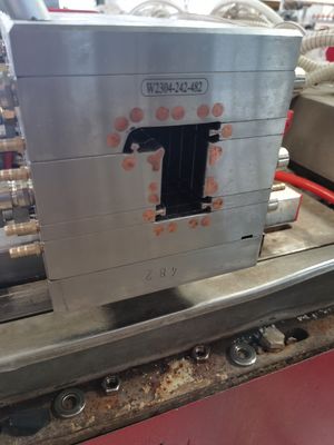 Precisione PVC WPC Concreto finestra e porta Profilo di estrussione Stampo progettato in AutoCAD