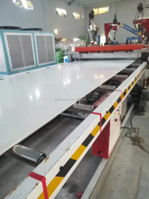 Modello di estrussione di schede di schiuma in PVC personalizzato per la produzione di pannelli di porte a vetro