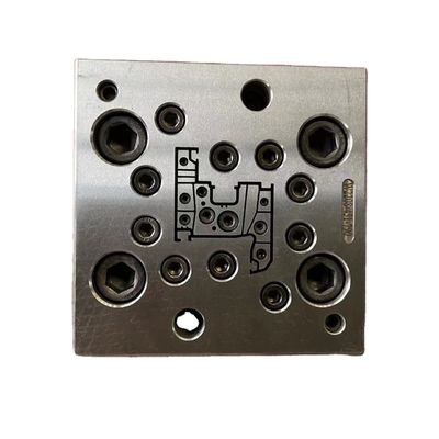 3CR17 Materiale di stampo Estrusione di profili in PVC argento per accessori per finestre e porte