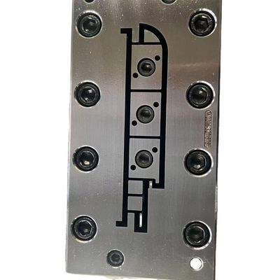 Stampo per estrussione per cornici di porte in UPVC e stampo solido in WPC nella produzione per il mercato indiano