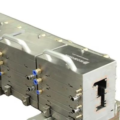 Strumenti per stampi a stampo per estrussione in PVC progettati su misura per AutoCAD per prestazioni garantite