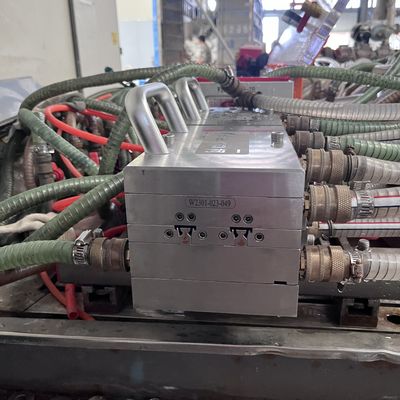 Stampo per estrusione d'argento per la produzione di porte di finestre in acciaio di plastica Stampo per profili UPVC