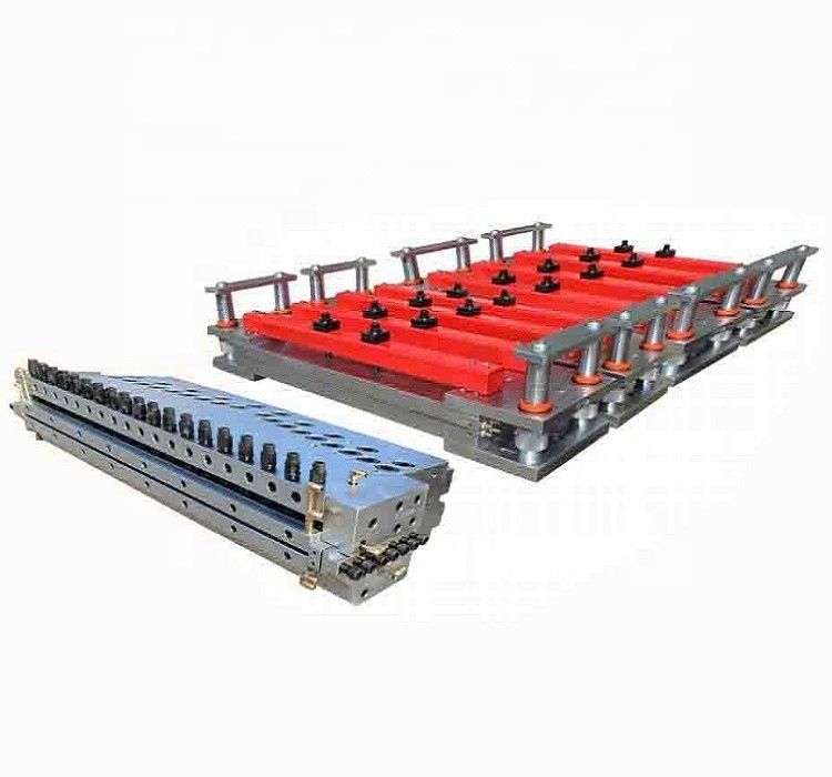 Stampo di estrussione per mobili e cartelloni pubblicitari a cavità singola 1320 mm P20