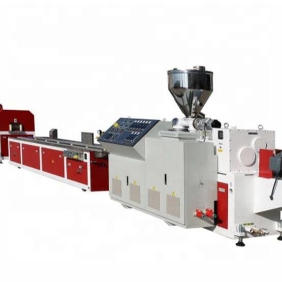 Progetto chiavi in mano di PP WPC Decking Profile Extruder Machine con soluzione per rifiuti di legno