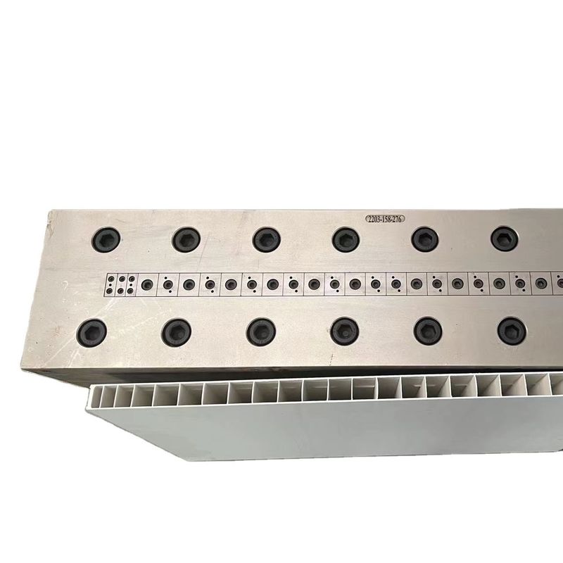 Stampo per estrussione in UPVC per pannelli di porte di finestre Prodotto domestico progettato in modo efficiente