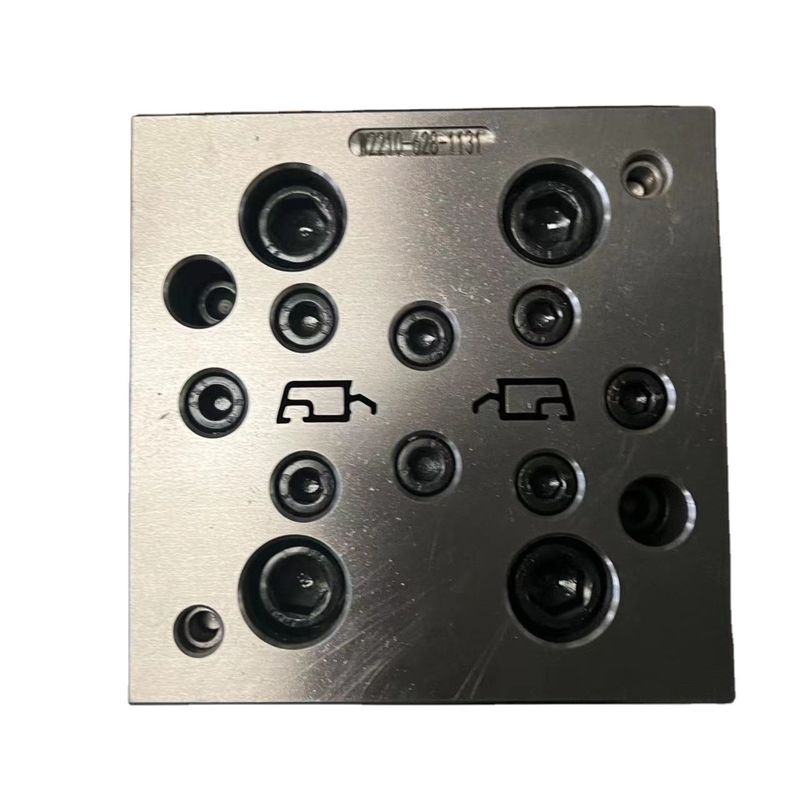 Modello di estrussione per profili in PVC UPVC progettato su misura per AutoCAD per finestre e porte